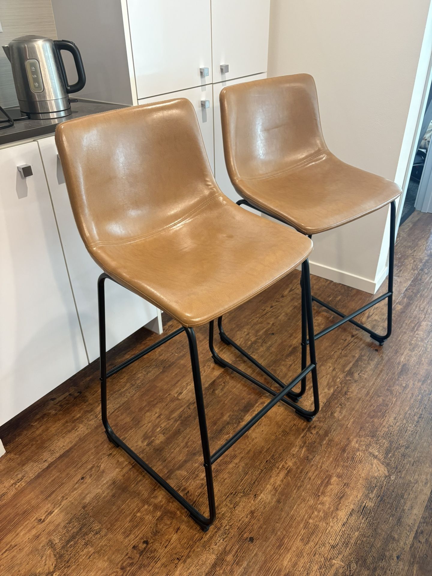 Bar Stools / Chairs