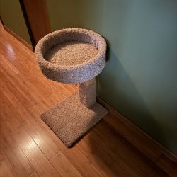 Cat Tree Like New