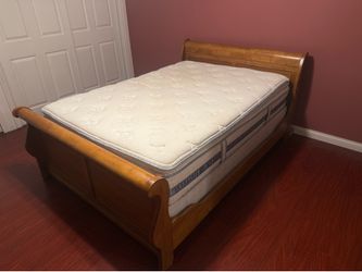 Wooden Sleigh Bed Frame with Full Mattress