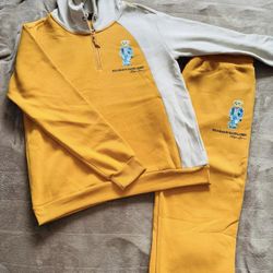 Sweatsuit 
