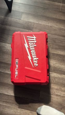 Milwaukee m18Fuel