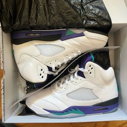 Air Jordan grape 5s size 13 