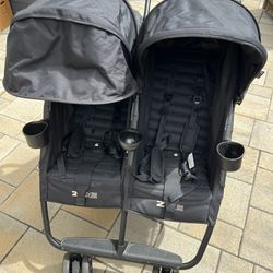 Zoe Double Stroller: The Twin v1