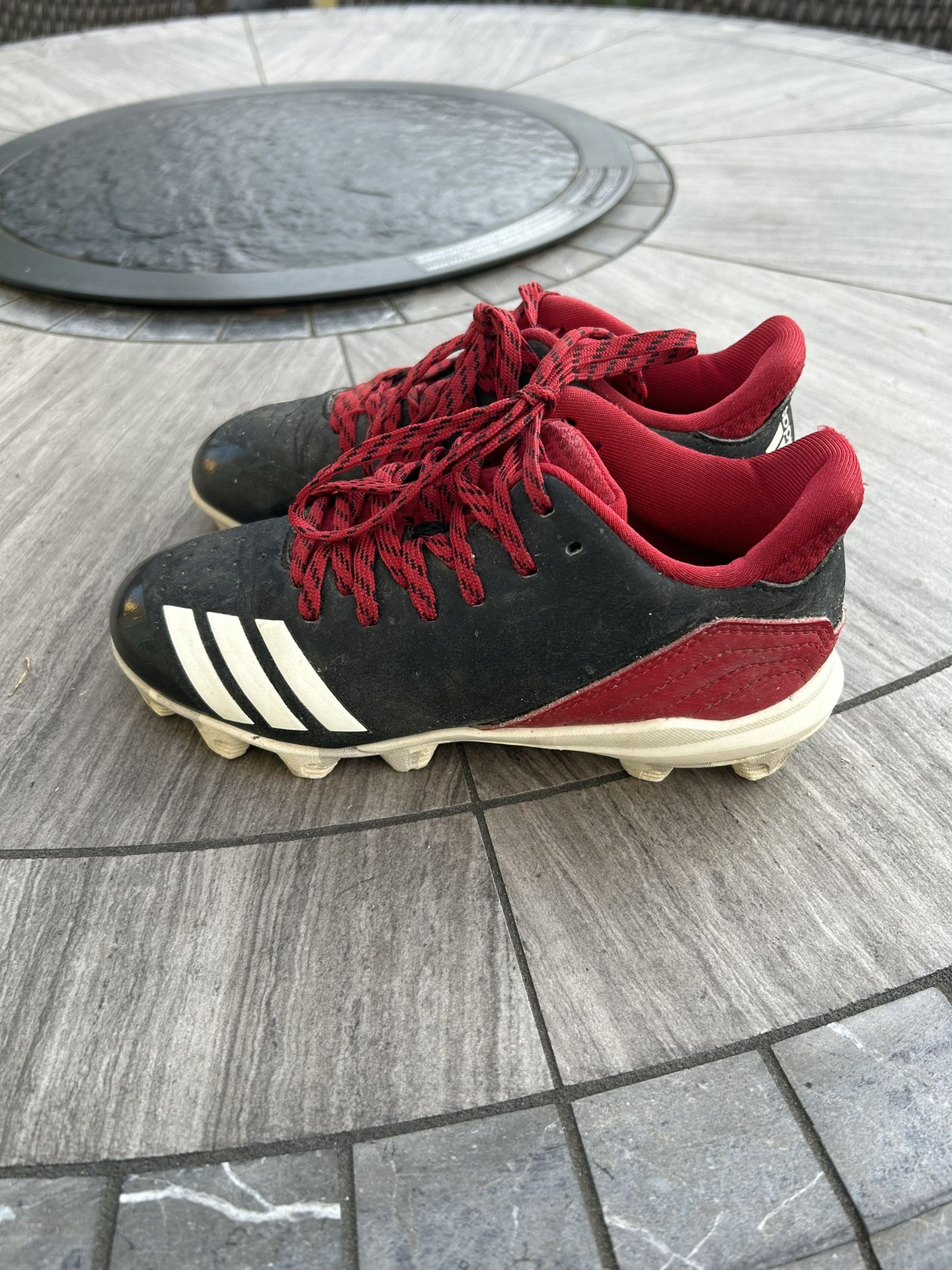 Adidas Baseball Cleats Size 2 Y