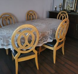 6 piece dinning set/Comedor de 6 piesas