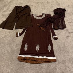 Indian/Pakistani suit set