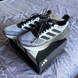 Brand New Adidas UltraRun 5 (Retail $80)
