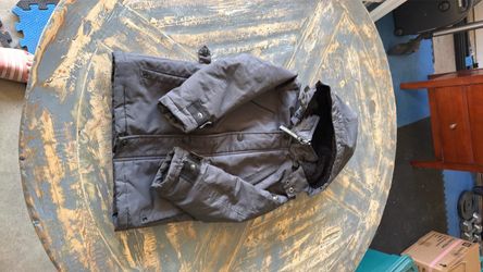 Boys Winter Jacket – Size Medium (5/6 Youth)