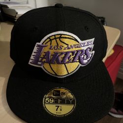 Los Angeles Lakers 7 1/8 Fitted Hat