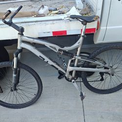 db4l diamondback Bike