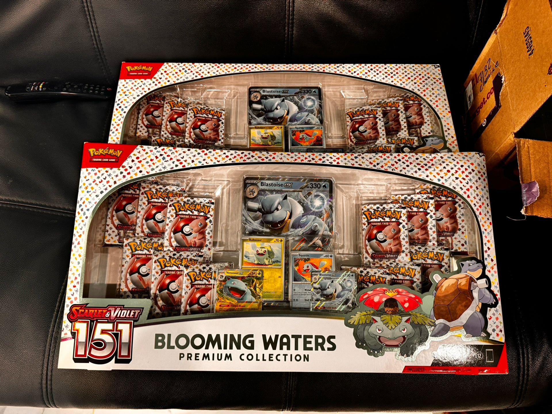 Pokémon Trading Card Game: Blooming Waters Premium Collection - In Hand