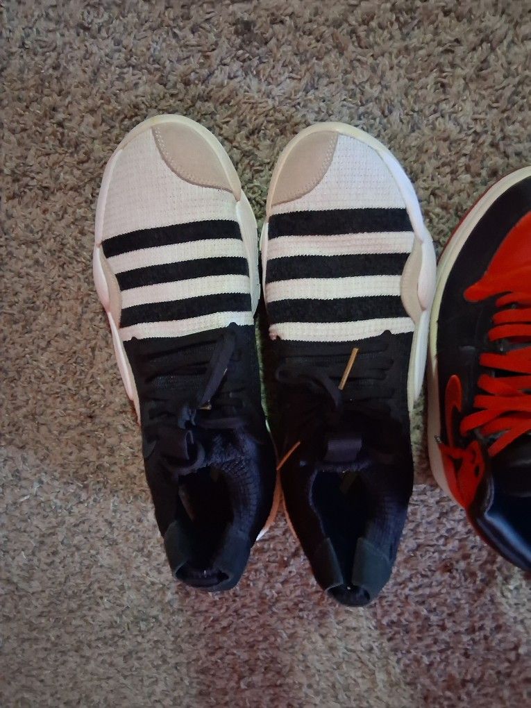 Mens Trae Youngs