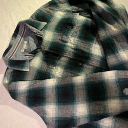 Sun And Stone/ Medium/Men’s Plaid Shirt
