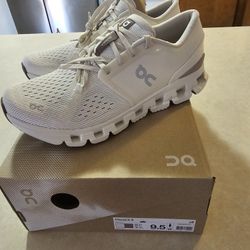 ON Cloud X 4 Womens Shoes