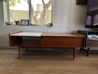 West Elm Mid-Century Marble Pop-Up Coffee Table (48”) with the single lift-top
