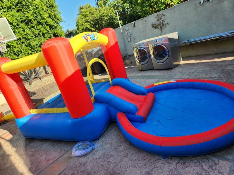 Jumper/ Waterslide