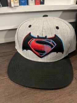 🦇🦸🏻‍♂️Batman Vs Superman - Adult Snapback -NWOT