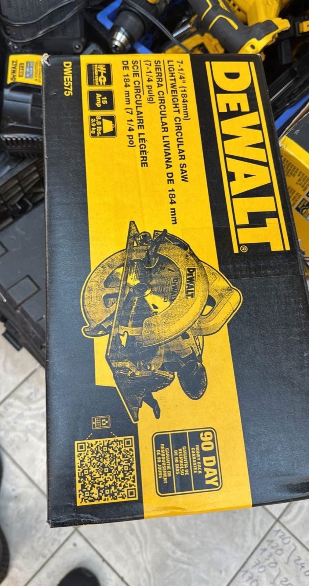 Dewalt Electric 7-1/4 Circular Saw