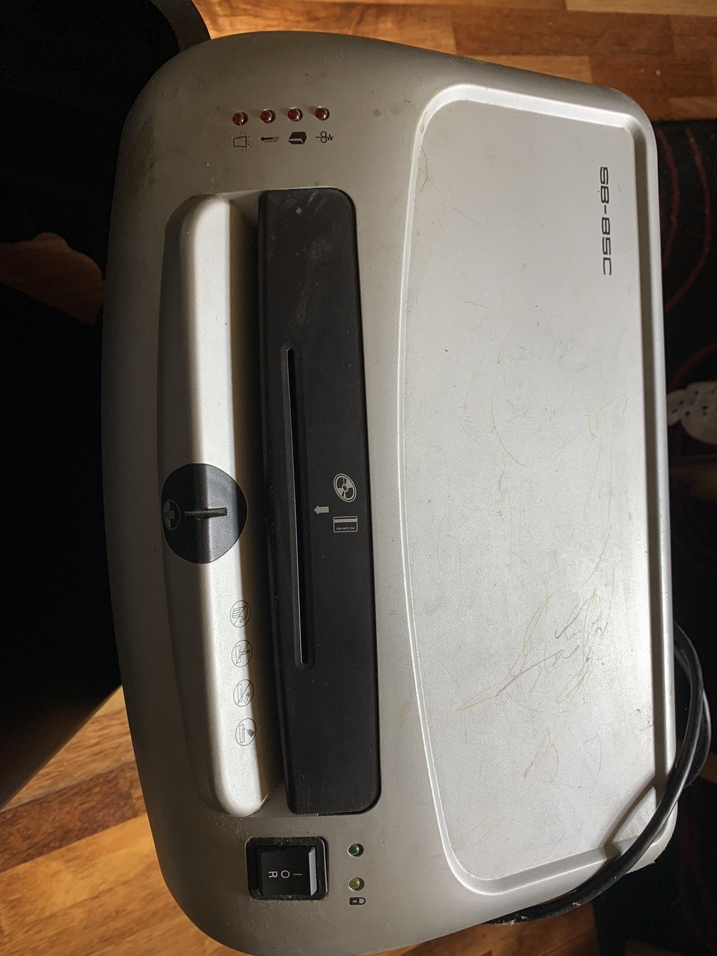 Fellowes SB-85C Shredder, Working Condition.