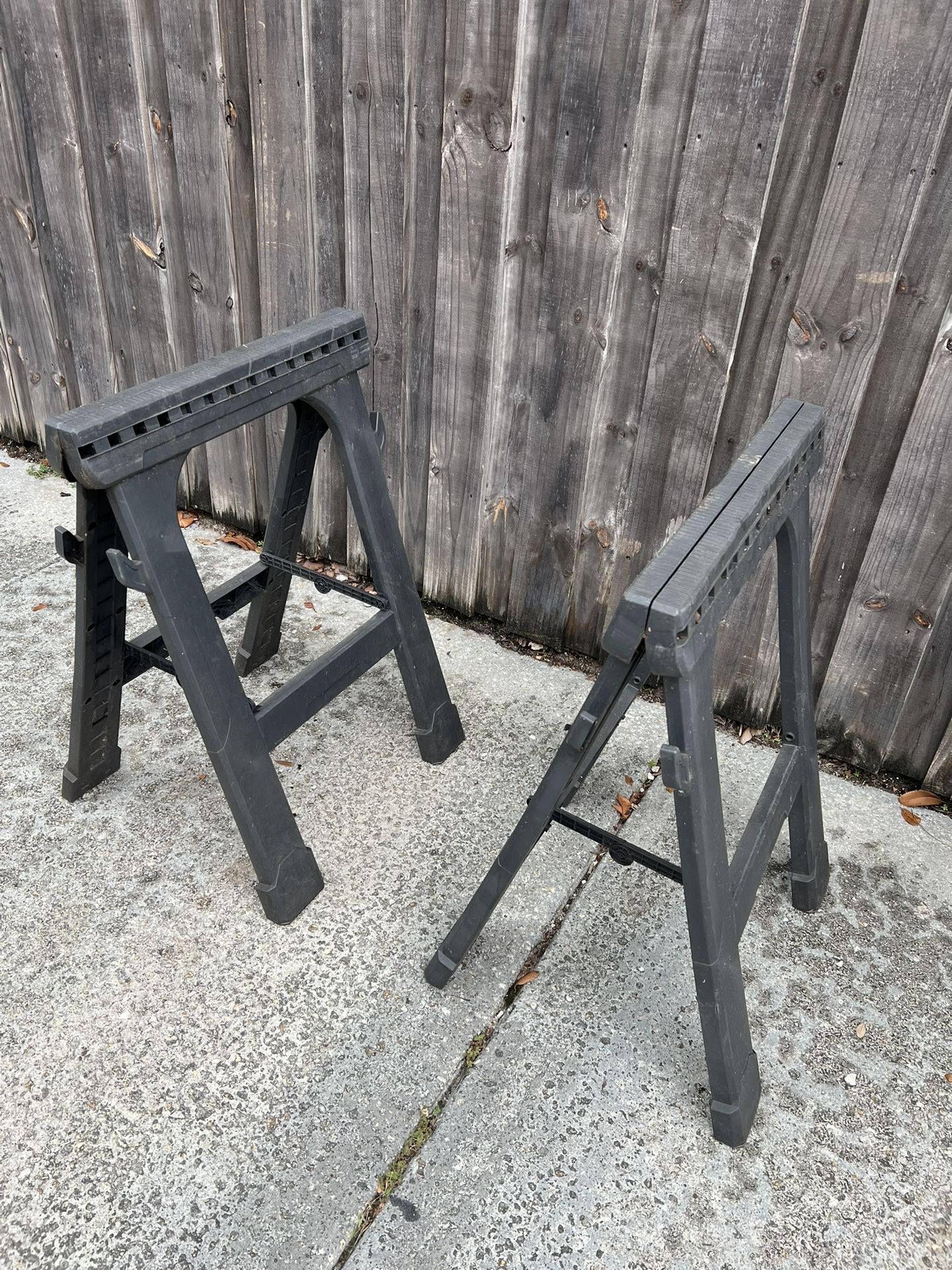 Sawhorses set of 2