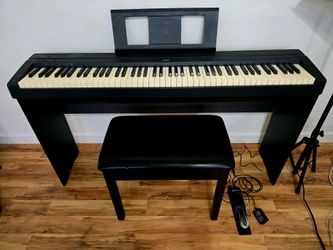 Yamaha P-45 88-Key Digital Piano (Complete Bundle) – Excellent Condition