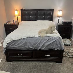 Five Piece Queen Size Bed Set With 6 Drawer Dresser, Mirror, Two Night Stands