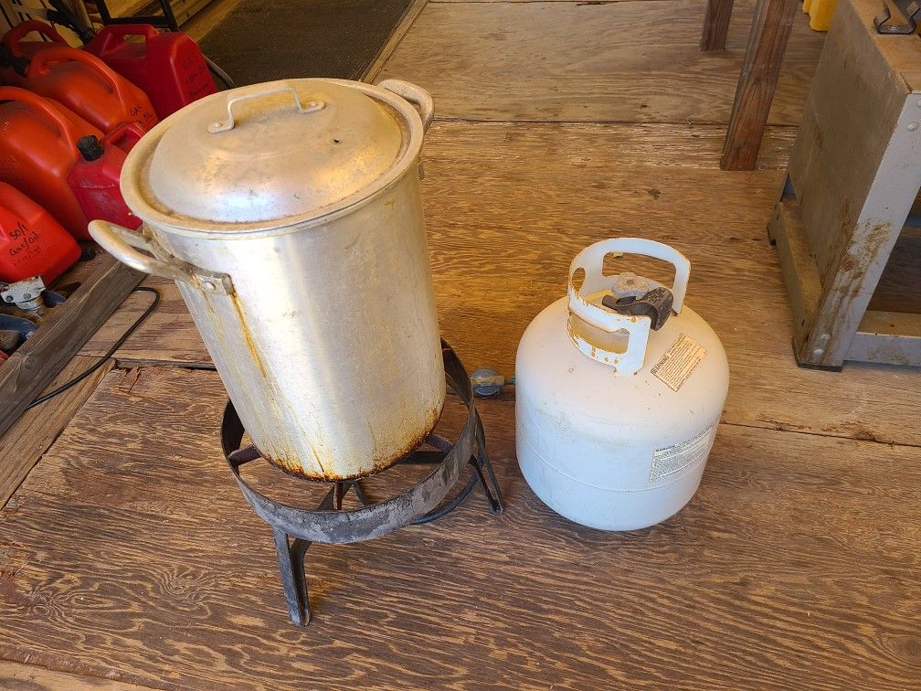 Propane deep fryer