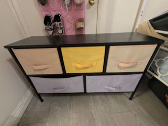 Kids dresser