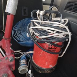 MQ Submersible Pump With Hose & Rope 