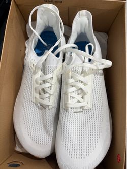 Flux adapt runner shoes