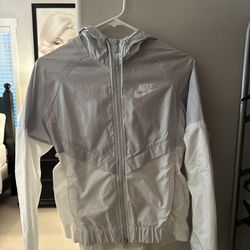 Women’s Nike Windbreaker