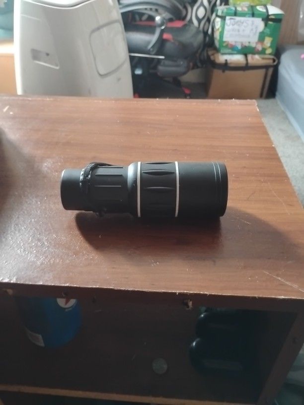 Monocular
