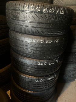 205-60-16 all four tires 🤑🤑🤑🤑