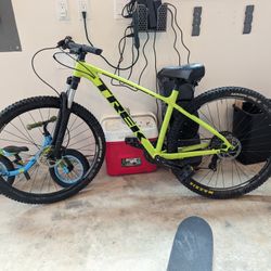 Trek Marlin 5 M/L