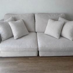 white cloud loveseat 