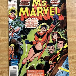 Marvel Comics Ms. Marvel #1 (1976) Bronze Age Superhero Comic Book