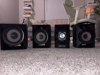 Sony MHC-EC919iP 700W Hi-Fi Music System