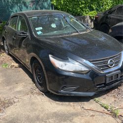 2015 Toyota Camry Hybrid
