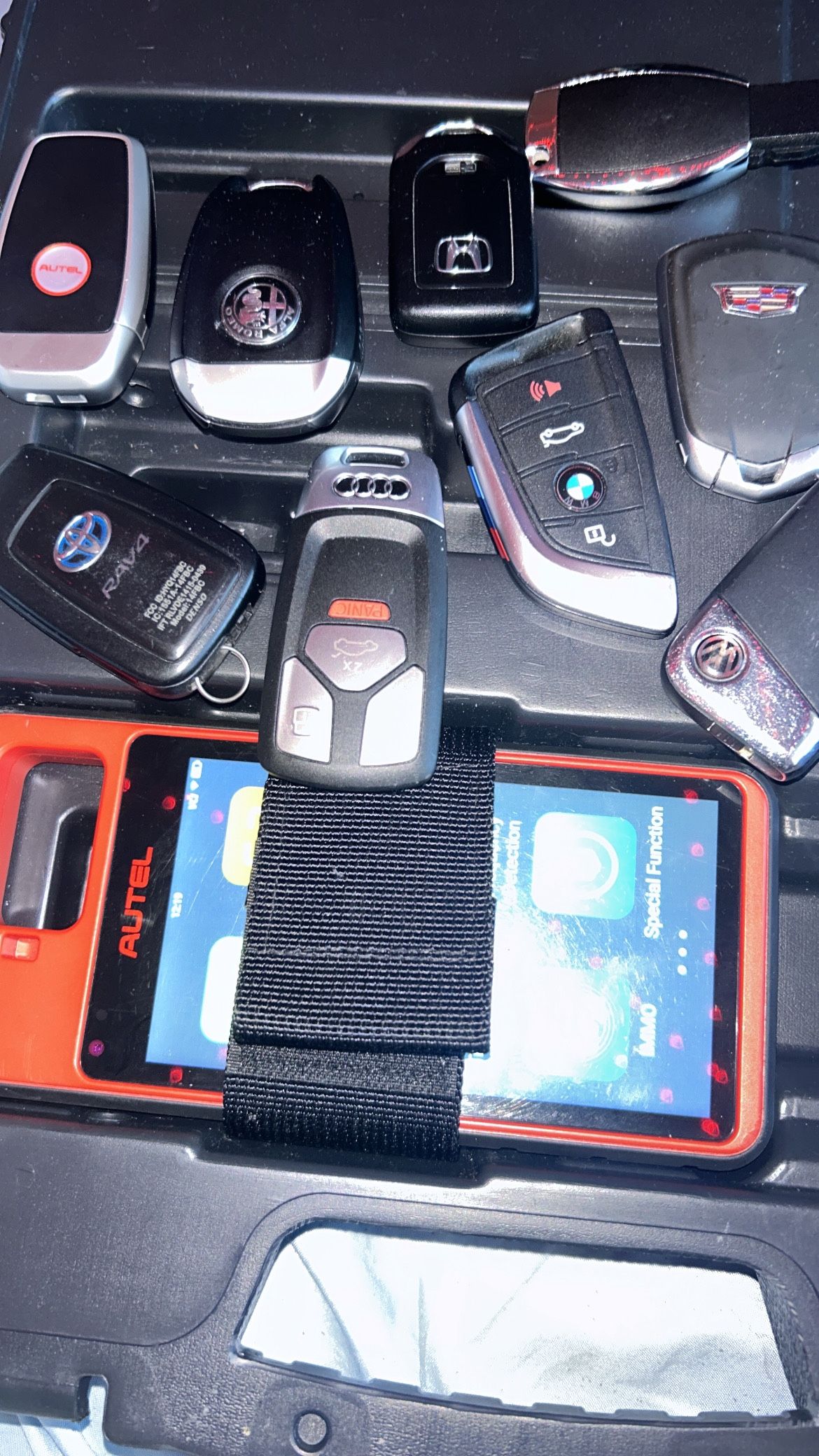 Km100 key programmer