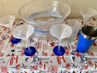 Grey Goose Fine Vintage Frosted Martini Glasses Stemware Glass with Shaker Tumbler and Ice Bucket