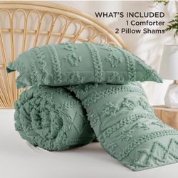 Soft Bedding for All Seasons, 3 Pieces tufted boho™ Bed Set, 1 Lightweight Comforter (90"x90")