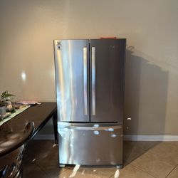 Whirlpool Refrigerator 
