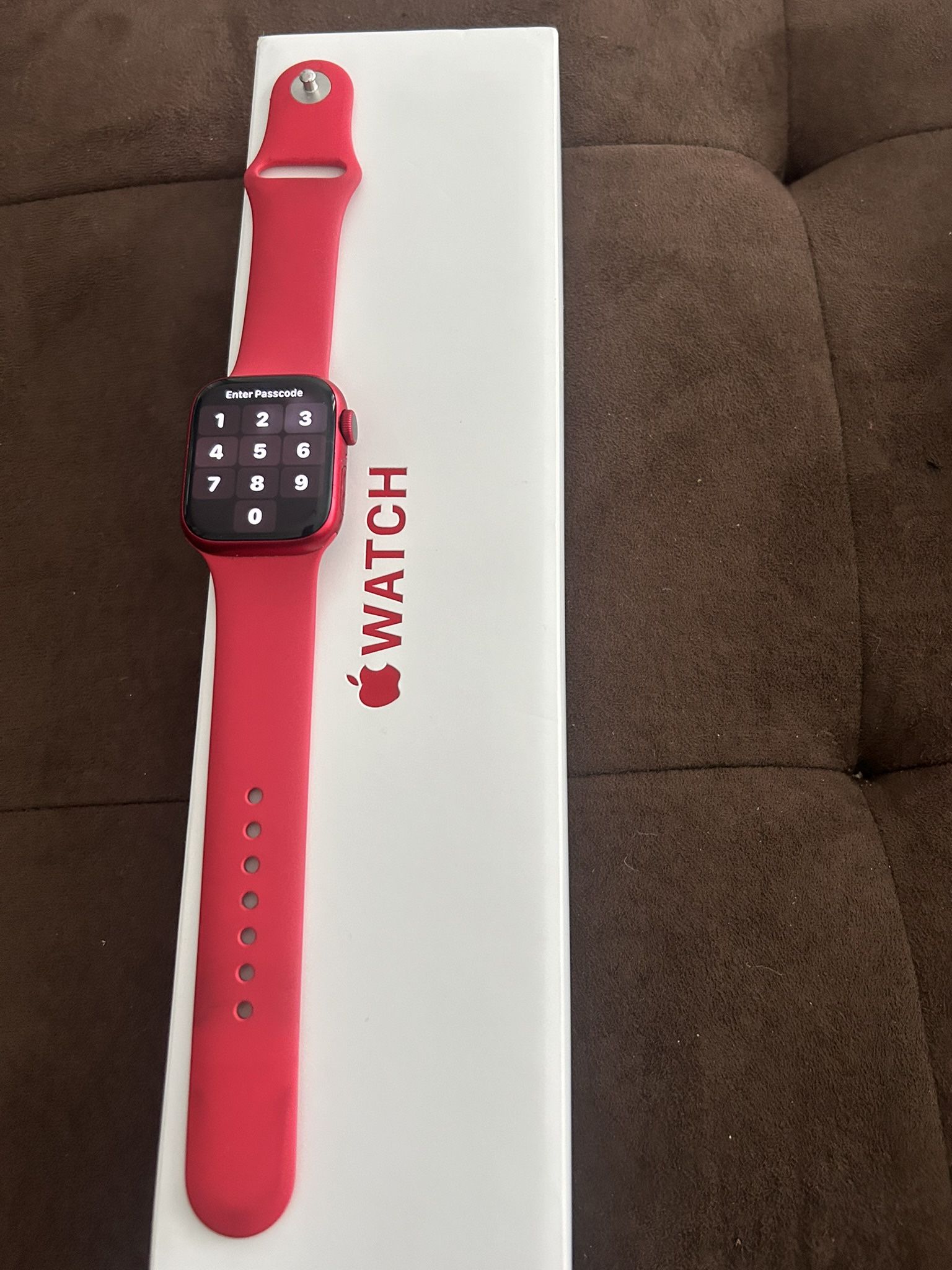 Red Apple Watch Series 8 GPS+ Cellular 