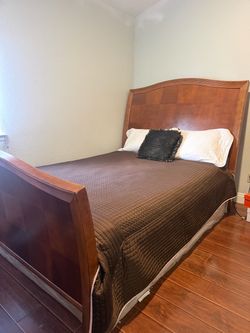 Bed frame and mattress