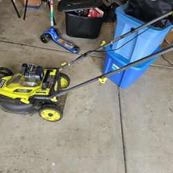Ryobi One+ Mower W/ Battery And Charger