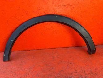 2016 - 2019 FORD EXPLORER RIGHT FENDER FLARE WHEEL OPENING FLARE FB53-78291C20
