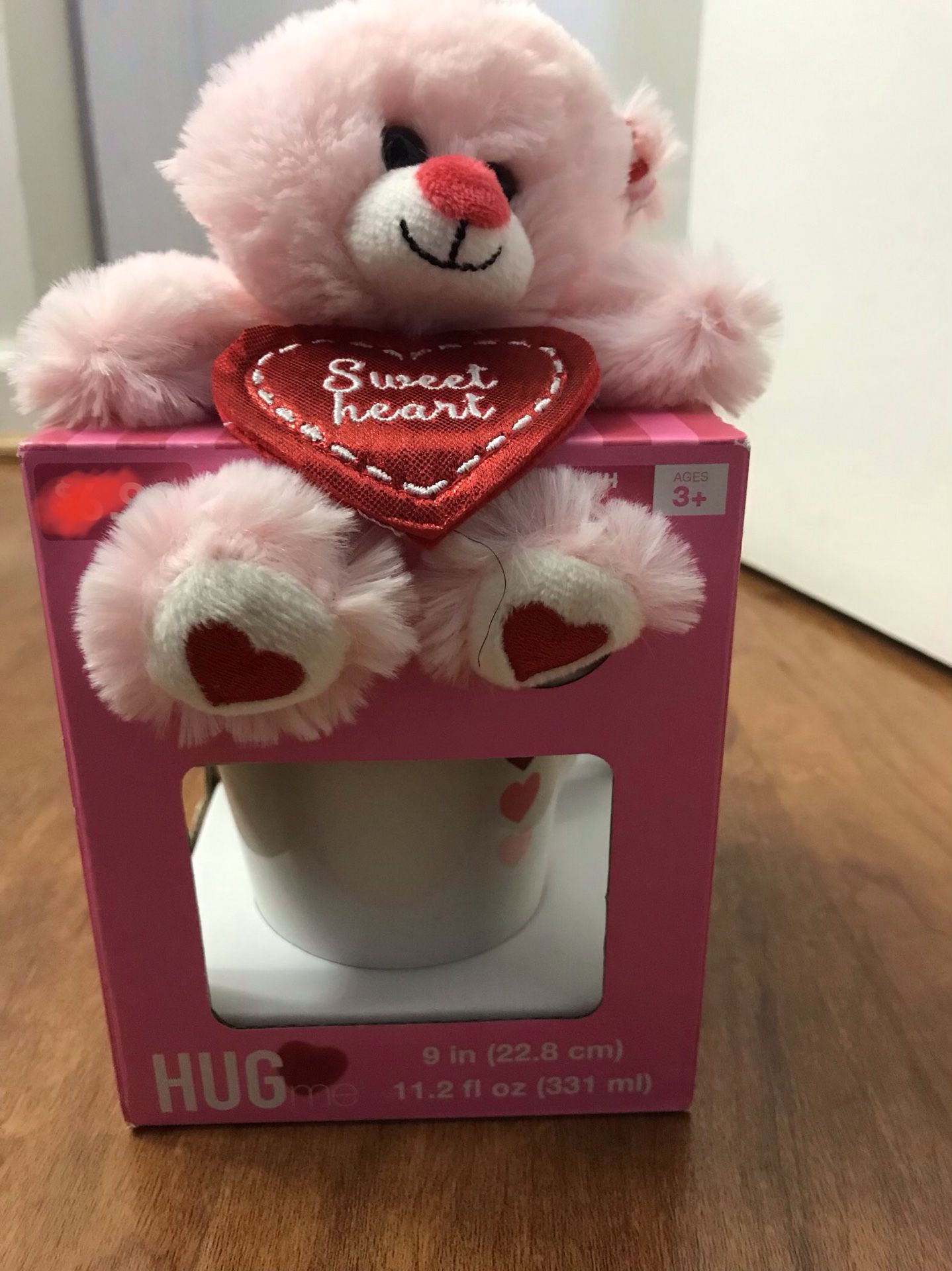 Brand new Valentine's sweetheart Mug & Plush Toy gift set(pick up only)