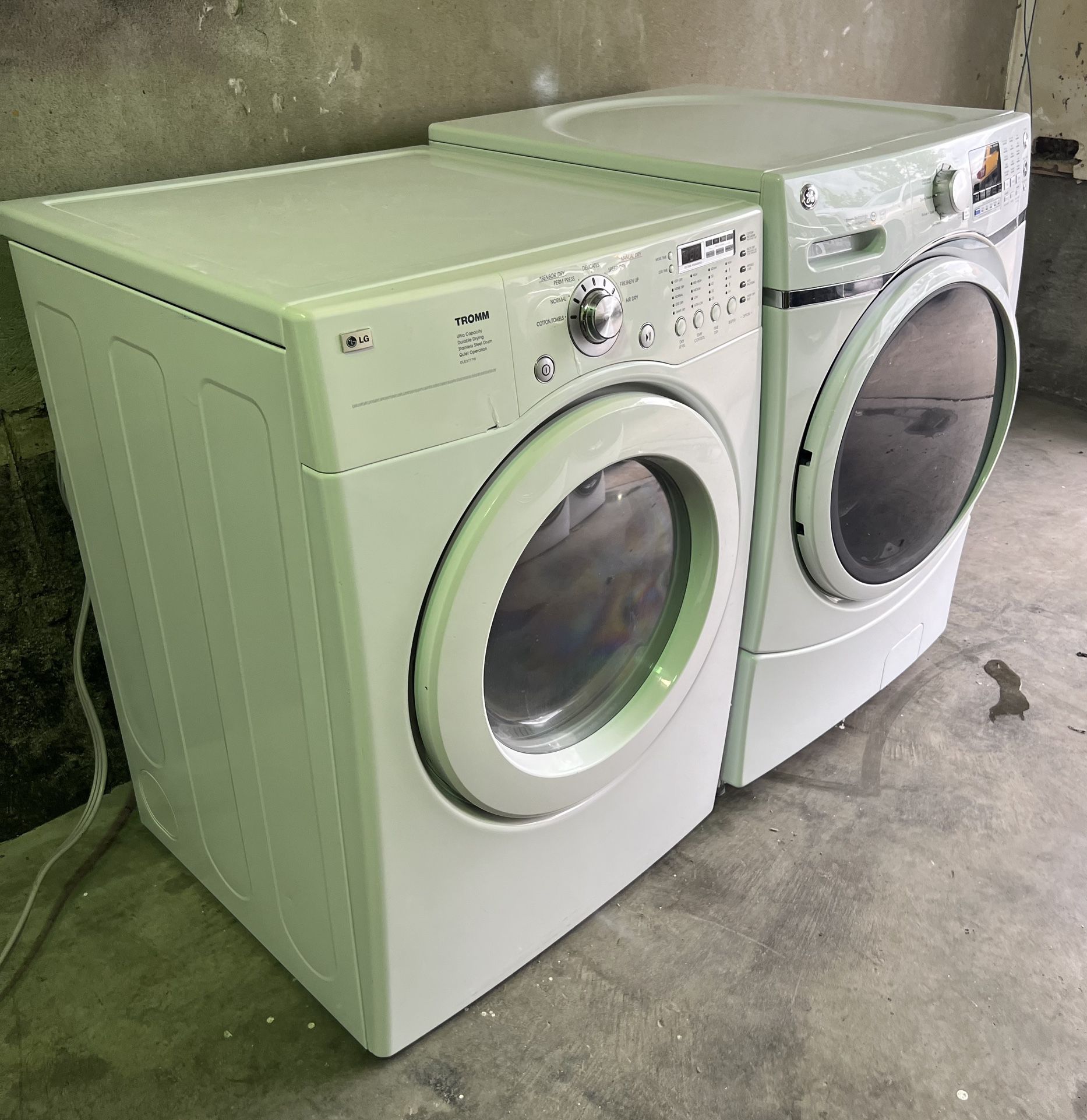 GE Front Load Washer LG Electric Dryer