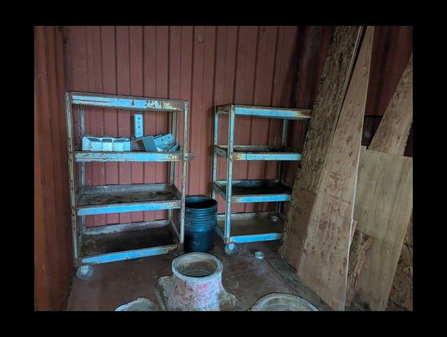 HEAVY DUTY ROLLING RACKS