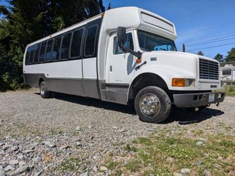 2001 35 ft Transit bus